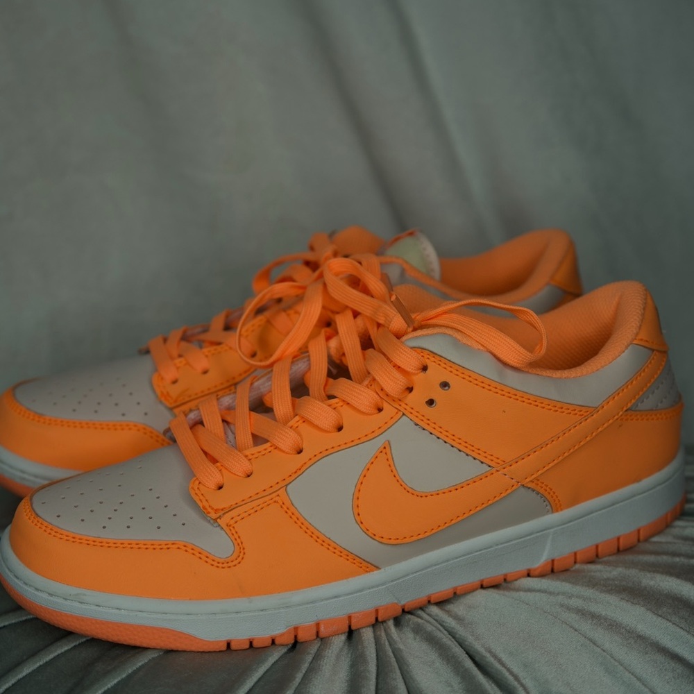 Nike Dunk Low “Orange Pearl”